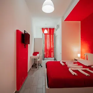 Guest house O Vic' Stritt', Naples